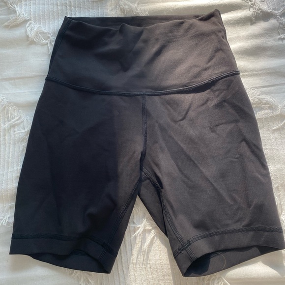 Lululemon Wunder Train 6” size 4 - Picture 3 of 7